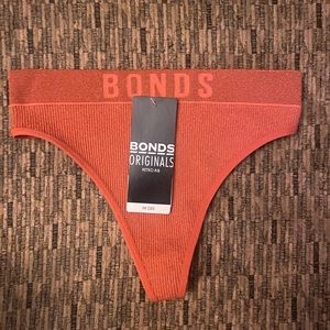 NWT Bonds Original Retro Rib Thong